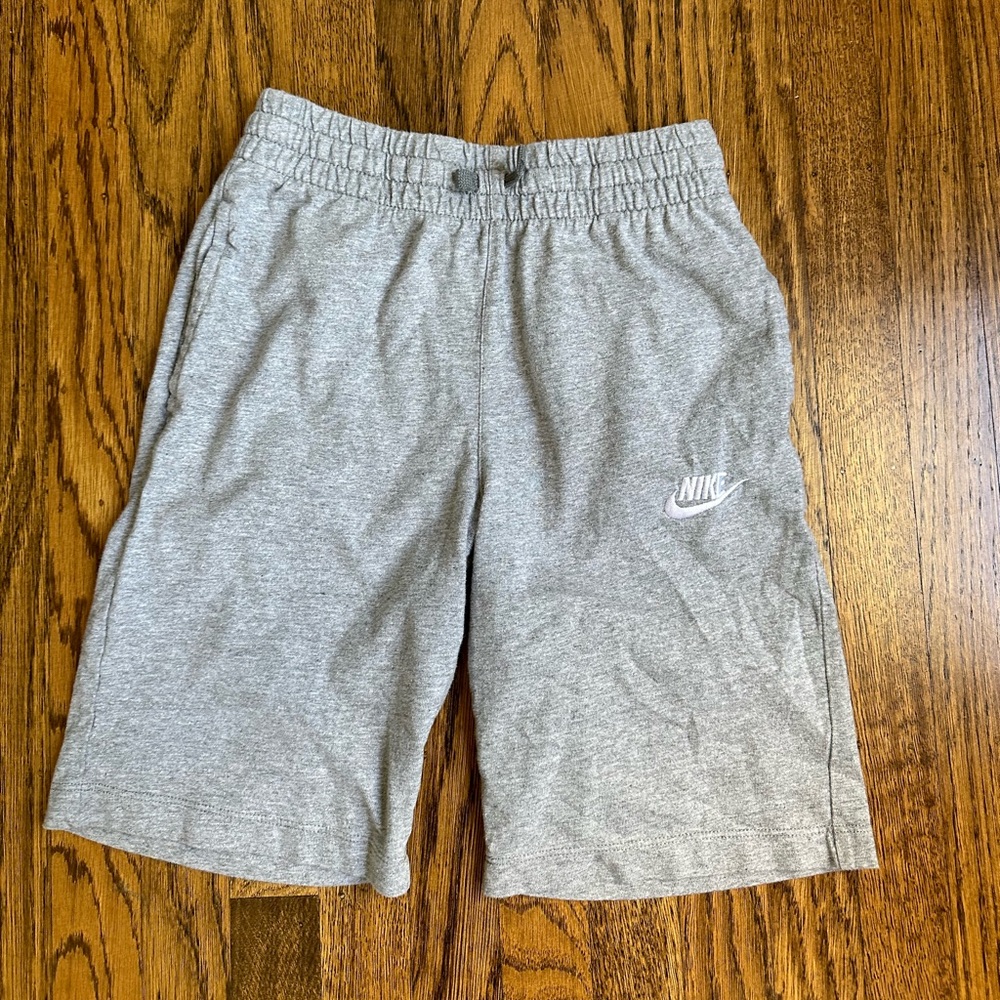 Nike Girl’s Shorts. Size M.